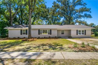 4305 Moffett Road, Mobile, AL 36618