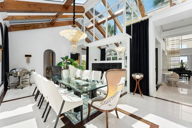 13101 Monet Lane, Palm Beach Gardens, FL 33410