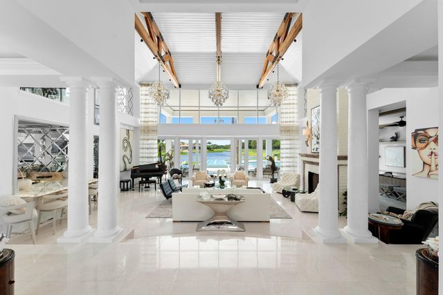 13101 Monet Lane, Palm Beach Gardens, FL 33410