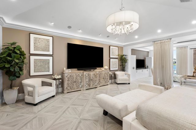 13101 Monet Lane, Palm Beach Gardens, FL 33410