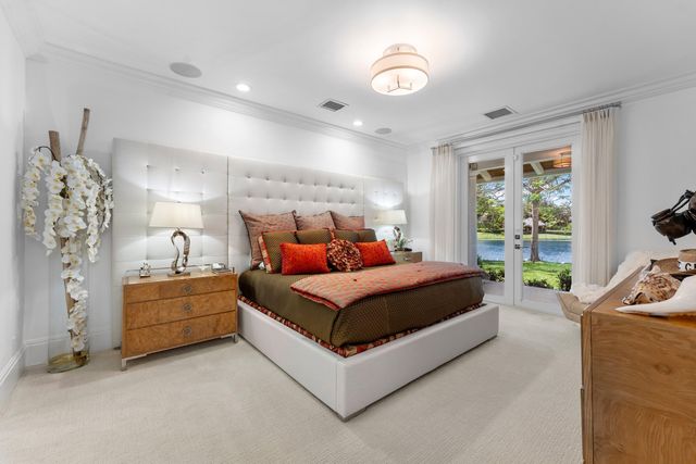 13101 Monet Lane, Palm Beach Gardens, FL 33410