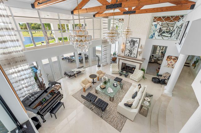 13101 Monet Lane, Palm Beach Gardens, FL 33410