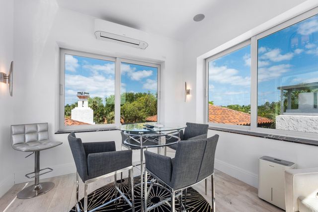 13101 Monet Lane, Palm Beach Gardens, FL 33410