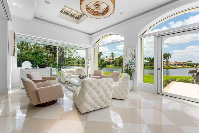 13101 Monet Lane, Palm Beach Gardens, FL 33410