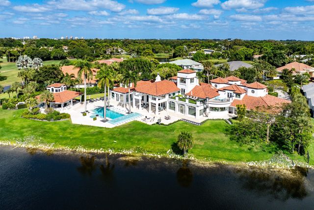 13101 Monet Lane, Palm Beach Gardens, FL 33410