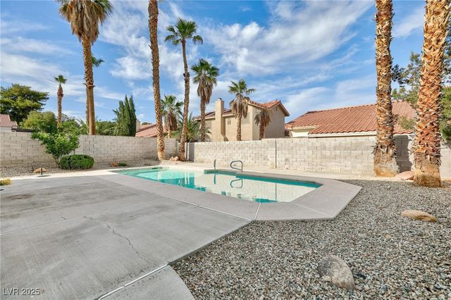 3228 Mariner Bay Street, Las Vegas, NV 89117