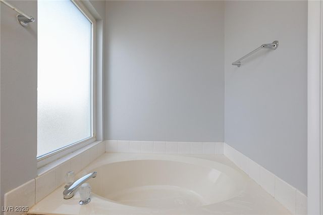 3228 Mariner Bay Street, Las Vegas, NV 89117