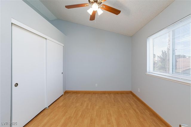 3228 Mariner Bay Street, Las Vegas, NV 89117