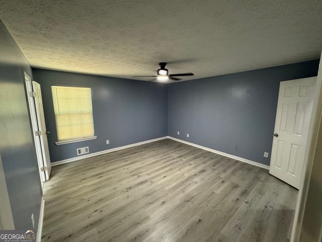 110 Stagecoach Trail, Stockbridge, GA 30281