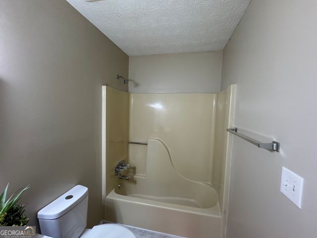 110 Stagecoach Trail, Stockbridge, GA 30281