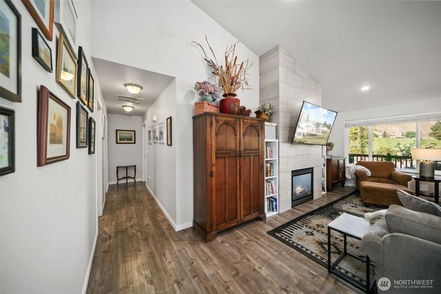 2973 Jamaica Street, Malaga, WA 98828