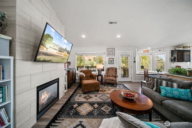 2973 Jamaica Street, Malaga, WA 98828