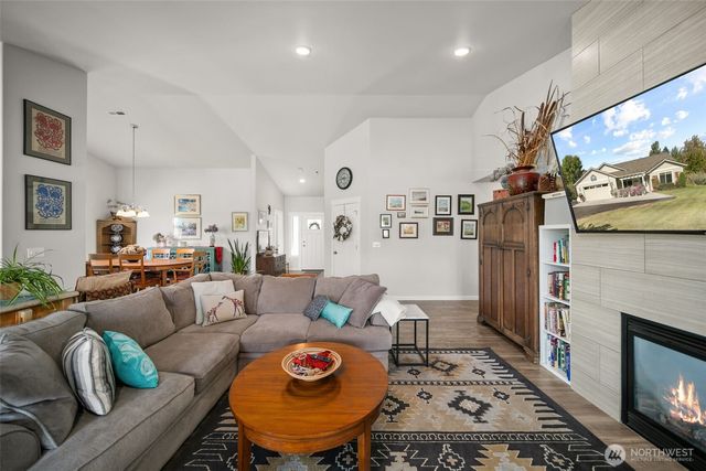 2973 Jamaica Street, Malaga, WA 98828