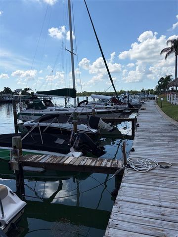 51 ISLAND WAY 801, Clearwater, FL 33767