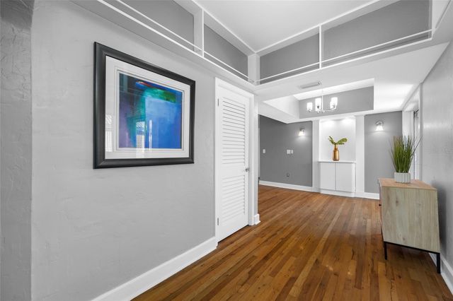 205 25TH AVENUE NE, St Petersburg, FL 33704