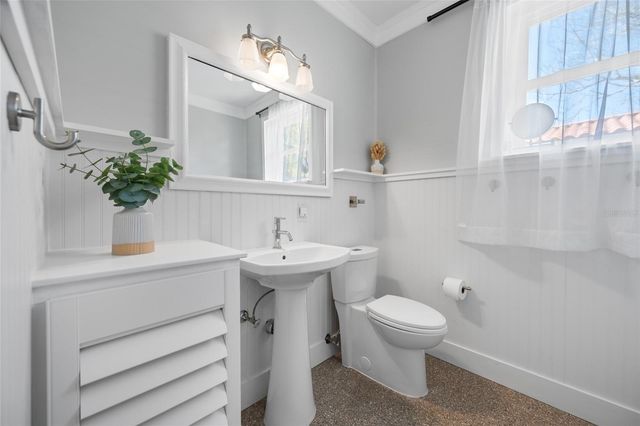 205 25TH AVENUE NE, St Petersburg, FL 33704