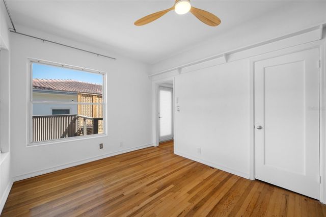 205 25TH AVENUE NE, St Petersburg, FL 33704