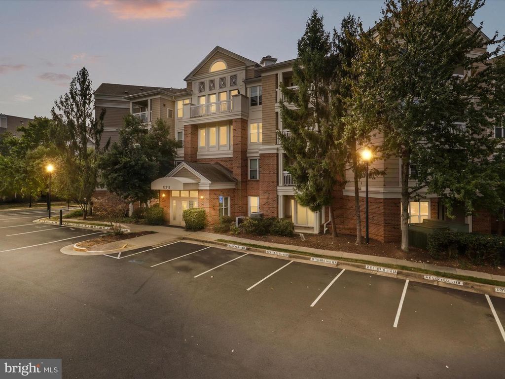 12913 ALTON SQ #219, Herndon, VA 20170