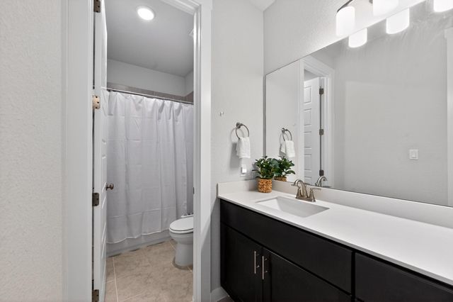 2213 Stampede DR, Leander, TX 78641