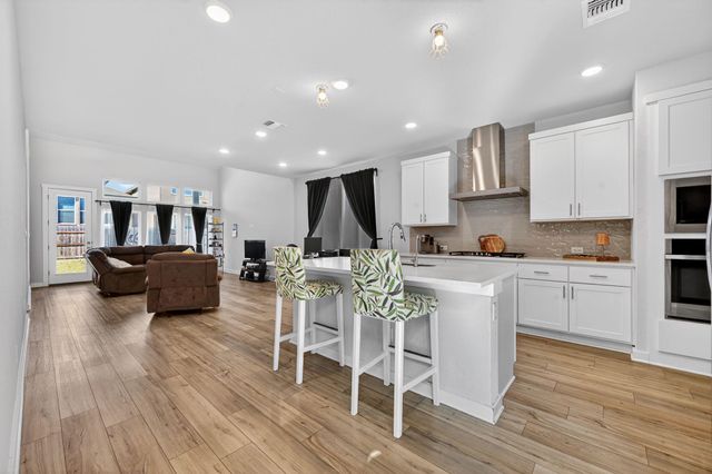 2213 Stampede DR, Leander, TX 78641