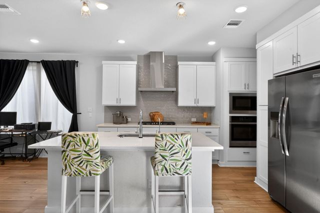 2213 Stampede DR, Leander, TX 78641