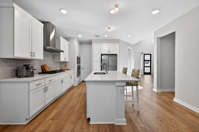 2213 Stampede DR, Leander, TX 78641