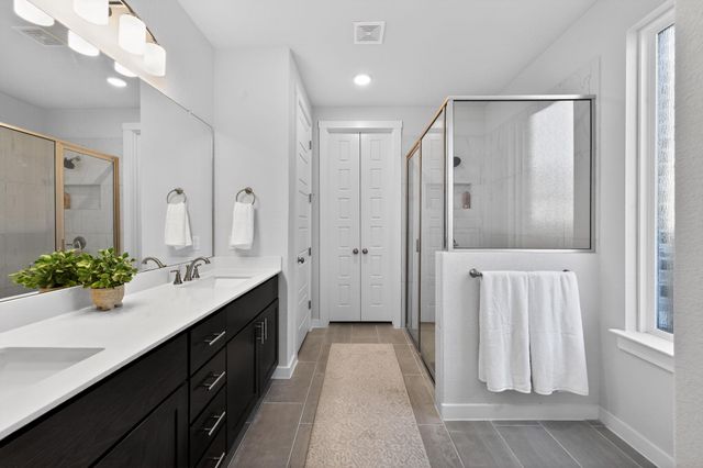 2213 Stampede DR, Leander, TX 78641