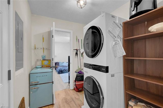 124 Woodside DR, Williamsburg, VA 23185