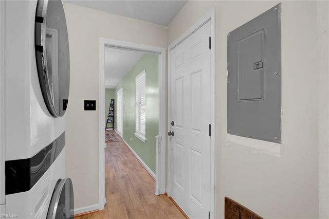 124 Woodside DR, Williamsburg, VA 23185