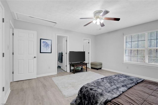 124 Woodside DR, Williamsburg, VA 23185