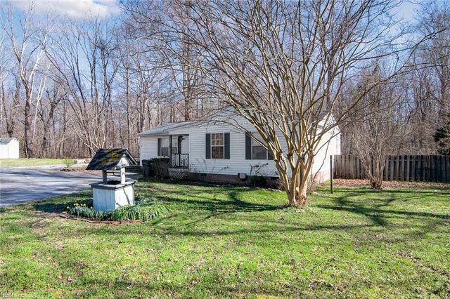 124 Woodside DR, Williamsburg, VA 23185