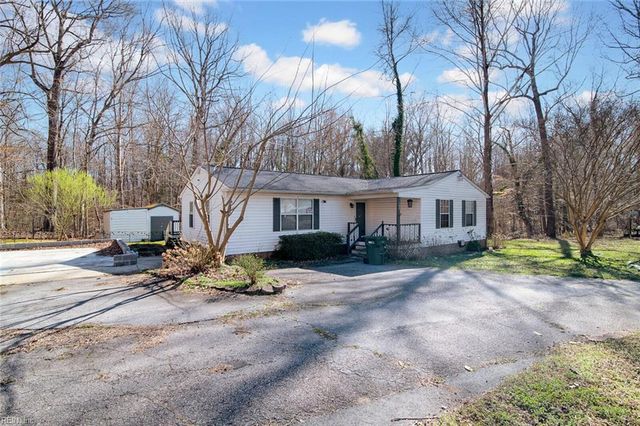 124 Woodside DR, Williamsburg, VA 23185