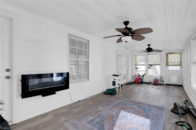 124 Woodside DR, Williamsburg, VA 23185