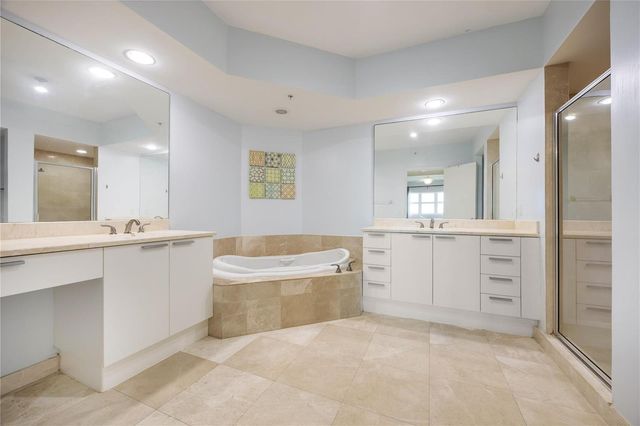 14951 Royal Oaks Lane 1109, North Miami, FL 33181