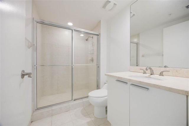 14951 Royal Oaks Lane 1109, North Miami, FL 33181