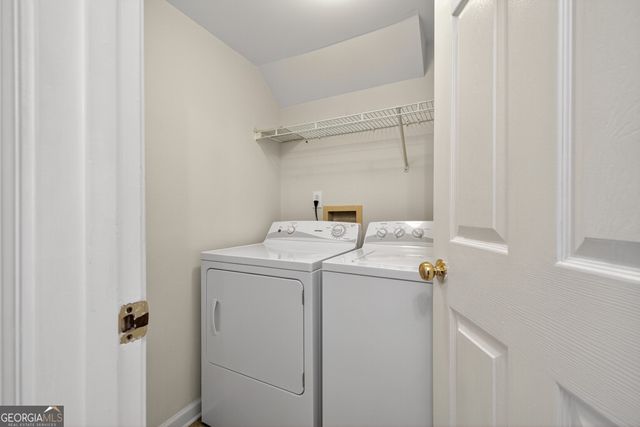 3330 Avocet Court, Peachtree Corners, GA 30092