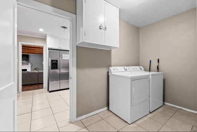 1110 Park Street, Arlington, TX 76011