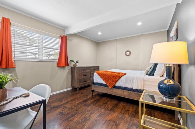 1110 Park Street, Arlington, TX 76011