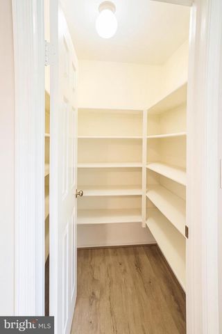 2718 FRANKLIN CT, Alexandria, VA 22302