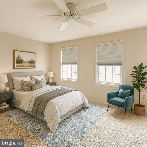 2718 FRANKLIN CT, Alexandria, VA 22302