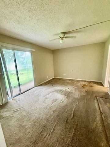 394 Mansfield J J, Boca Raton, FL 33434