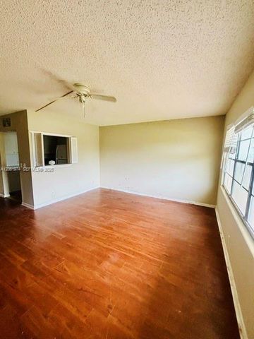 394 Mansfield J J, Boca Raton, FL 33434