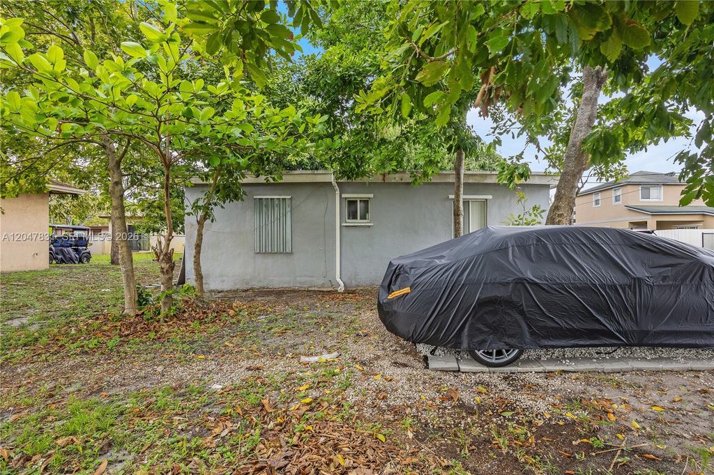 2901 Nw 9th Ct, Fort Lauderdale, FL 33311
