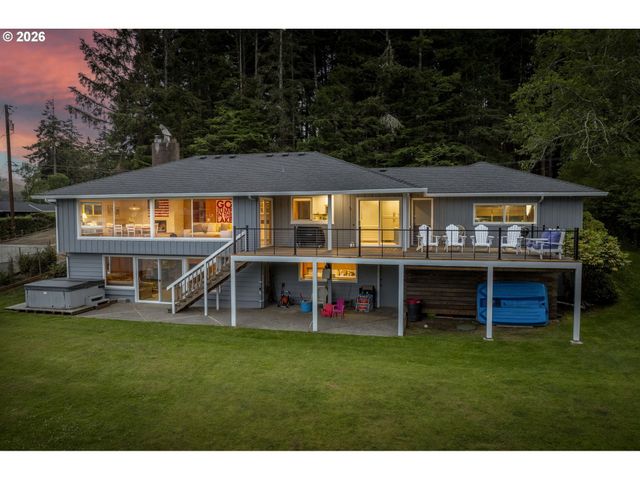 2170 Ne LAKE Dr, Lincoln City, OR 97367
