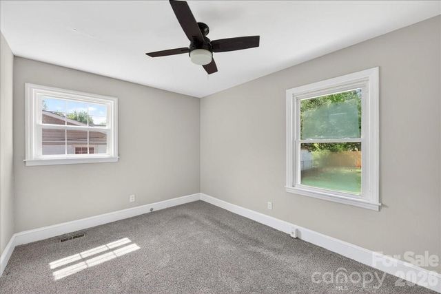 4820 Charleston Drive, Charlotte, NC 28212