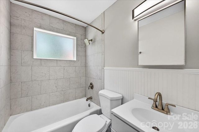 4820 Charleston Drive, Charlotte, NC 28212