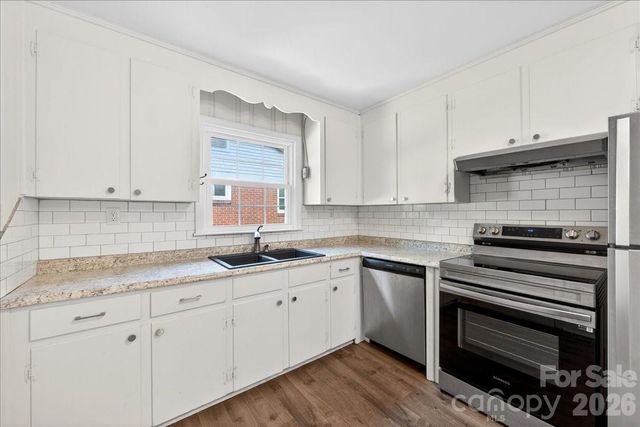 4820 Charleston Drive, Charlotte, NC 28212