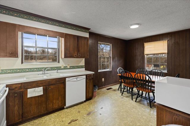 2151 SE Gregory Drive, SE, Cleveland, TN 37323