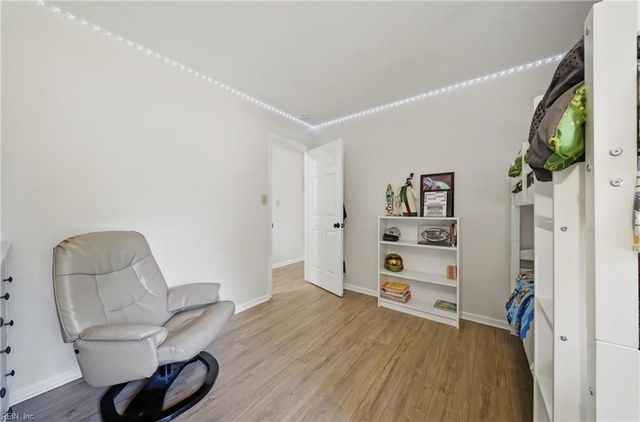 417 Saddle CT, Chesapeake, VA 23323