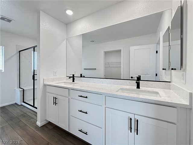 10280 Beckenham Hills Street, Las Vegas, NV 89141